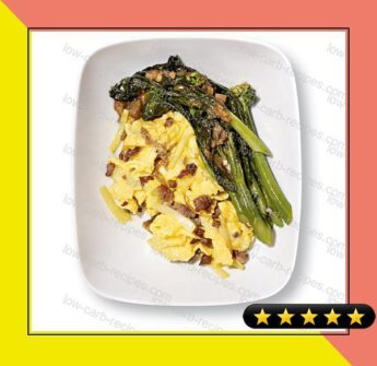 Crisp Pork With Scrambled Eggs and Yellow Chives recipe